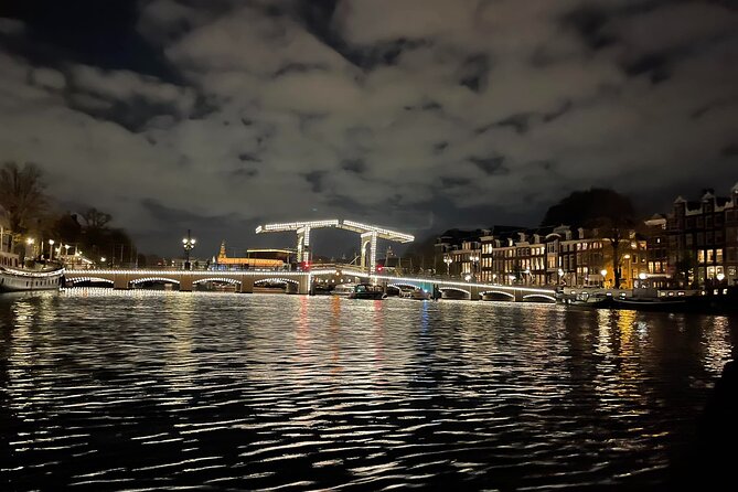 Amsterdam Evening Cosy & Small Cruise & Drinks and Bites - Sunset - Small-group comfort, with a few limits