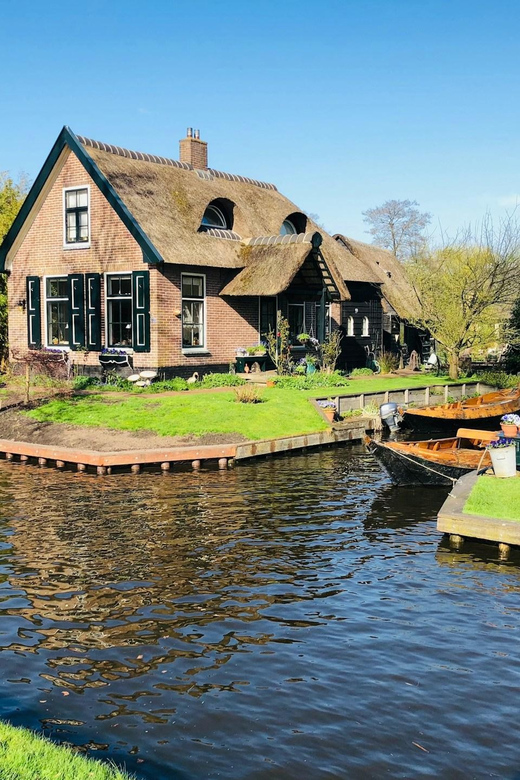 Amsterdam: Explore Giethoorn in a Private Tour with Driver - Who should book this Giethoorn day trip