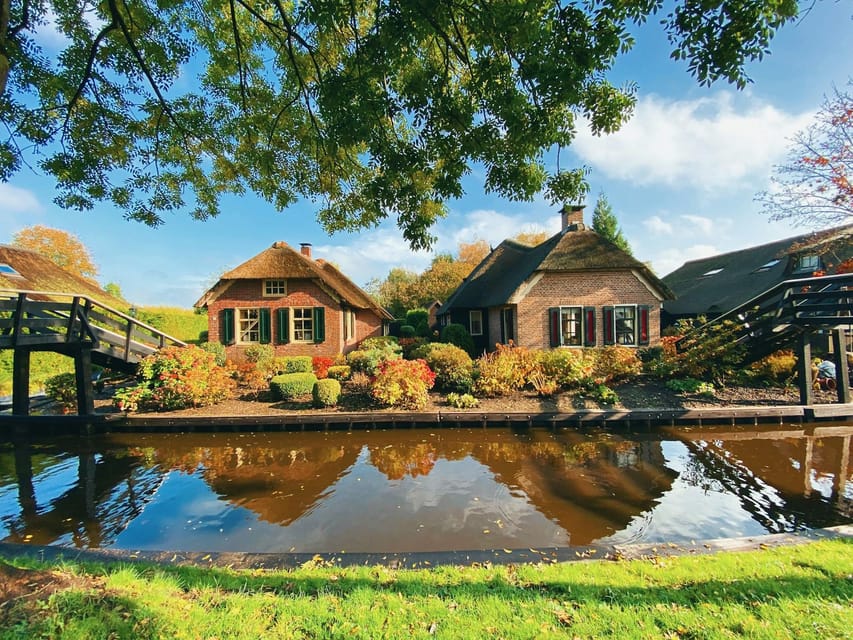 Amsterdam: Explore Giethoorn in a Private Tour with Driver - Comfort, guide style, and the Enrico question