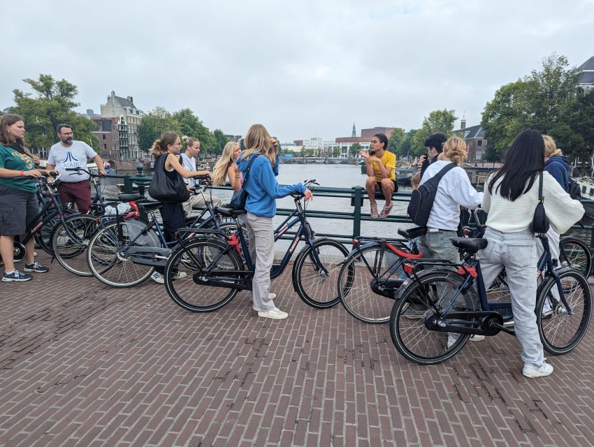 Amsterdam: Explore the City Highlights by Bike - The Canal Belt and leaning houses