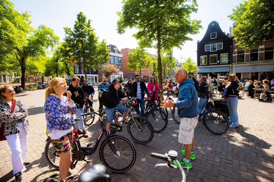 Amsterdam: Explore the City Highlights by Bike - Museumplein and the Rijksmuseum