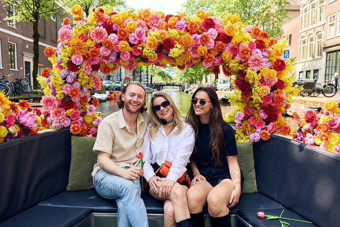 Amsterdam Flower Boat Canal Cruise with Local Guide - Boarding at Oudezijds Voorburgwal 230