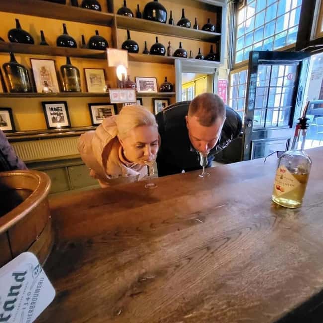 Amsterdam: Food Walking Tour - Amsterdam food in a two-hour walk