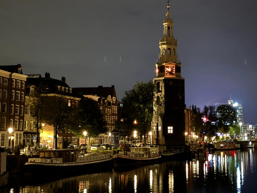 Amsterdam: Ghost Walking Tour and Dark History - Begijnhof offers a quieter kind of atmosphere