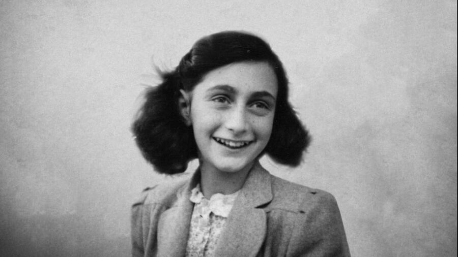 Amsterdam: Guided Anne Frank Small-Group Walking Tour - Key points to know before you book