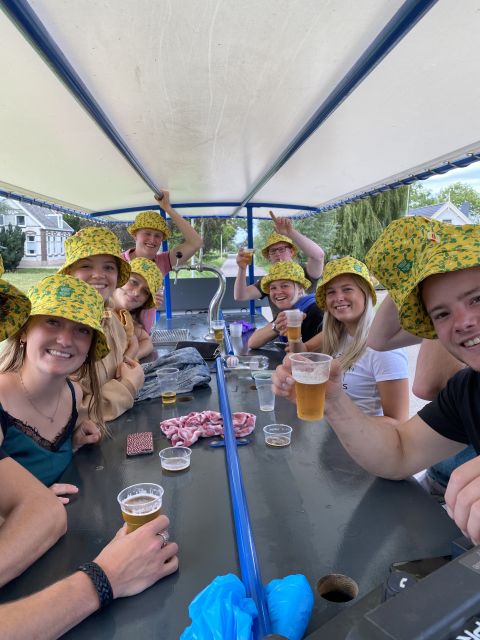 Amsterdam: Guided Beer or Prosecco Bike Tour - What the 1.5-hour itinerary includes