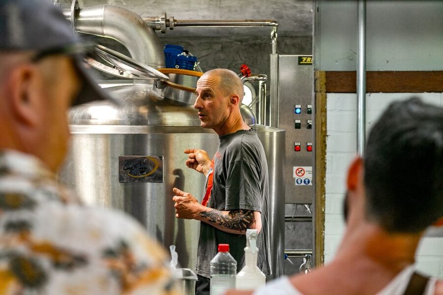 Amsterdam: Guided Craft Beer Brewery Bus Tour with Tastings - The bus ride adds convenience, not sightseeing