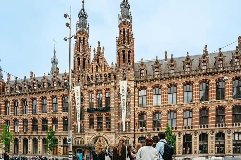 Amsterdam: Guided Cultural Walking Tour - Beurs van Berlage and Magna Plaza