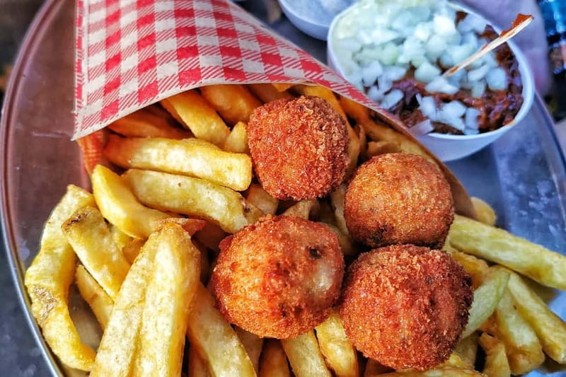 Amsterdam: Guided Food Tour with Tastings - What $74 includes, and what it does not