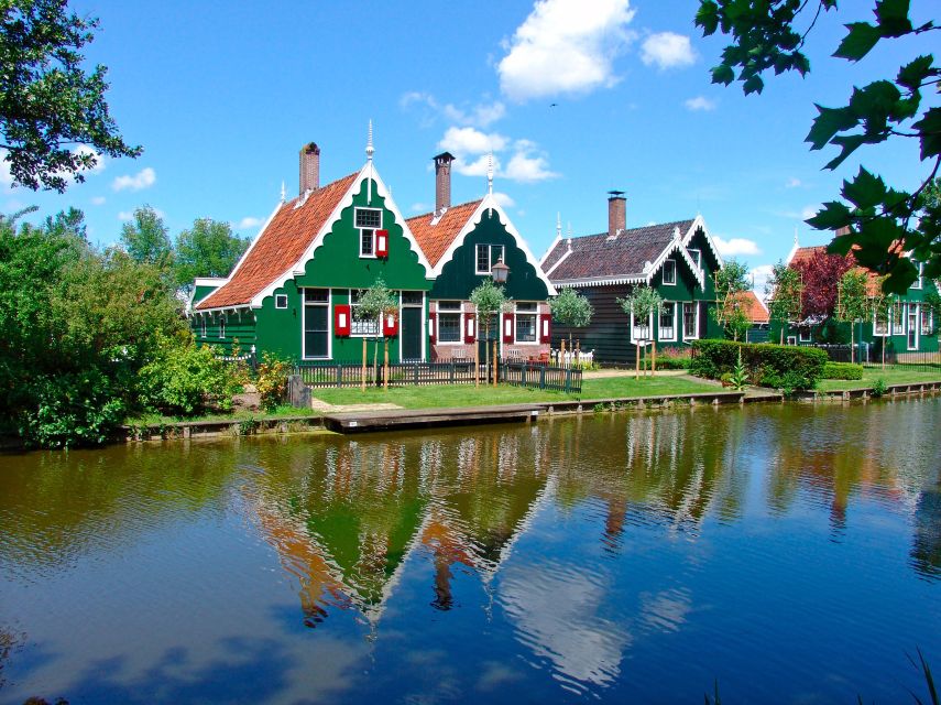 Amsterdam: Guided Zaanse Schans, Windmills & Cheese Tour - Why Zaanse Schans makes a useful half-day trip