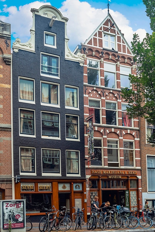 Amsterdam: Hash, Marihuana, and Hemp Museum Entry Ticket - The renovated Hemp Gallery