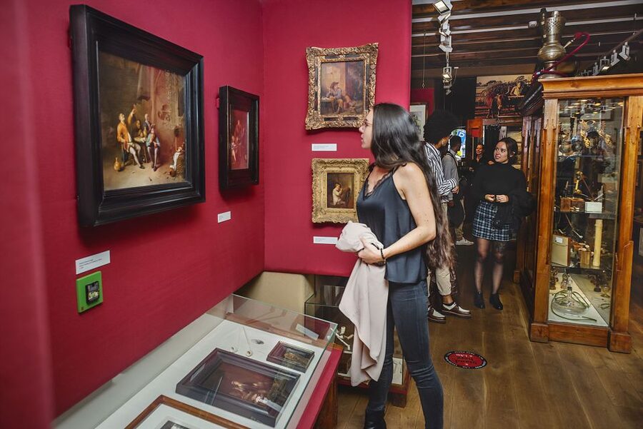 Amsterdam: Hash, Marihuana, and Hemp Museum Entry Ticket - Should you book the Hash Marihuana and Hemp Museum?