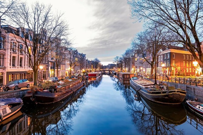 Amsterdam: Haunted History and Ghost Walking Tour - Nieuwe Kerk and the city’s royal dead