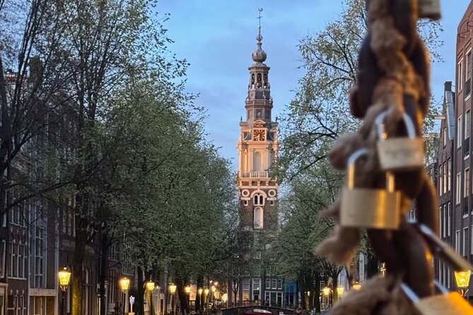 Amsterdam: Haunted History and Ghost Walking Tour - Begijnhof and the silent nun