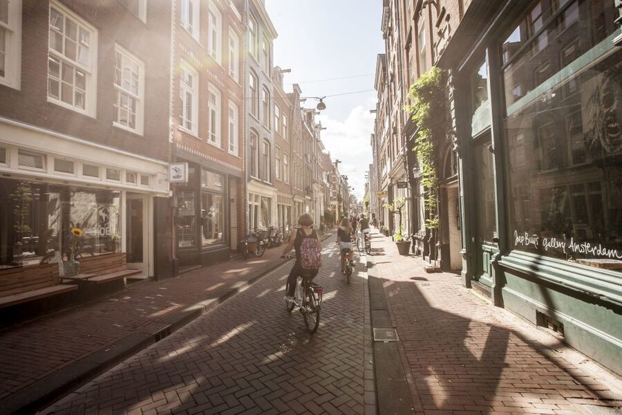 Amsterdam: Hidden Gems & Highlights Guided Bike Tour - Is $44 a fair price?