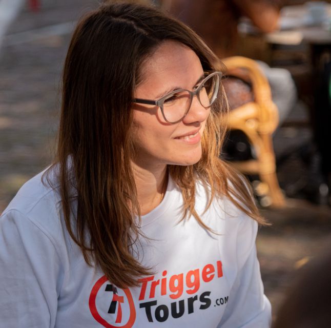 Amsterdam: Highlights & History Walking Tour - Royal Palace, Dam Square, and Begijnhof