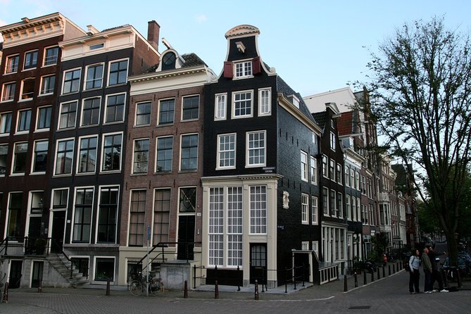 Amsterdam Highlights Walking Tour: Small Group Experience - A respectful look at de Wallen