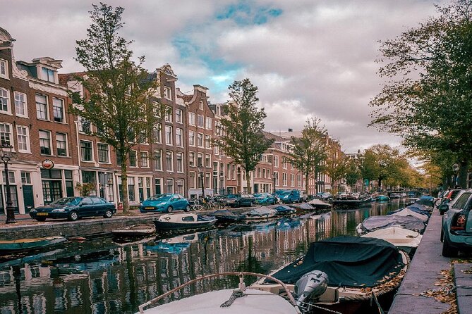 Amsterdam: Historic City Sightseeing Canal Cruise - Key points at a glance