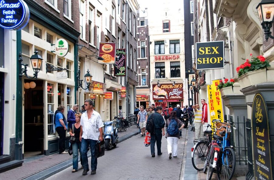 Amsterdam: Introduction walking tour - Old Town, the Waag, and Amsterdam’s oldest corners