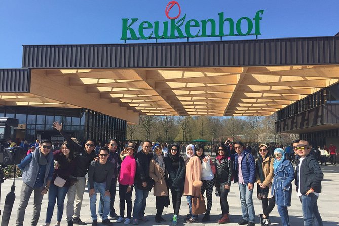 Amsterdam: Keukenhof Tulip Gardens and Giethoorn with Boat Tour - The guide can shape the entire day