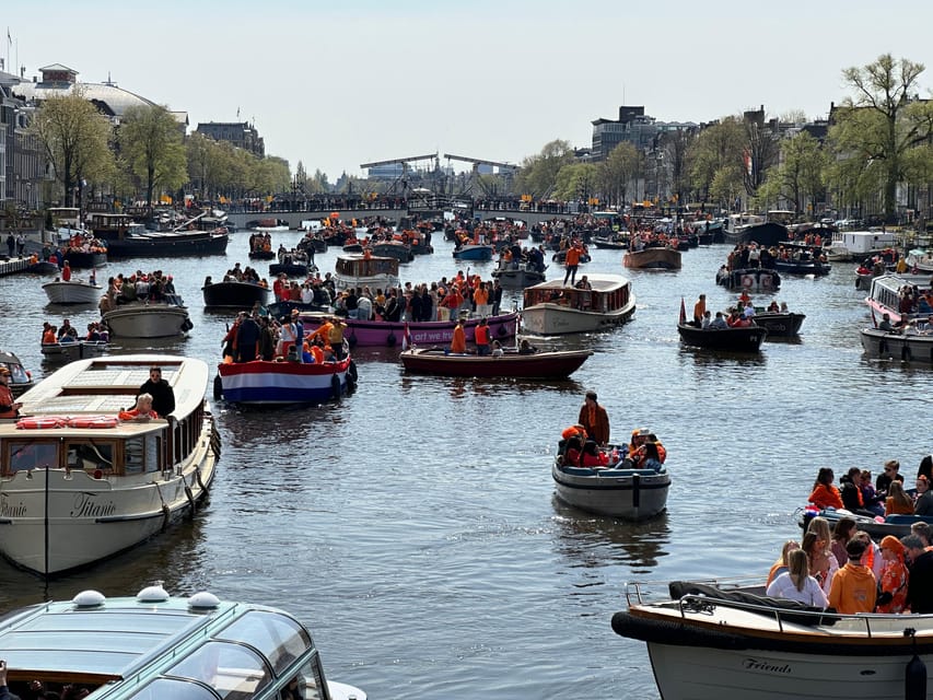 Amsterdam: Kingsday Party Cruise including Drinks - Who should book this King’s Day cruise