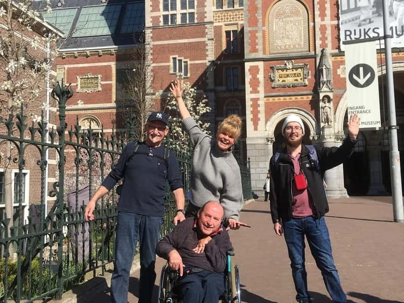 Amsterdam: Kultour, Kulturelle Stadtführung mit Herz & Seele - Who will get the most from this walk