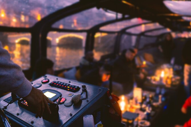 Amsterdam: Light Festival Cruise with Unlimited Drinks Option - The Amstel River gives the cruise its sense of place