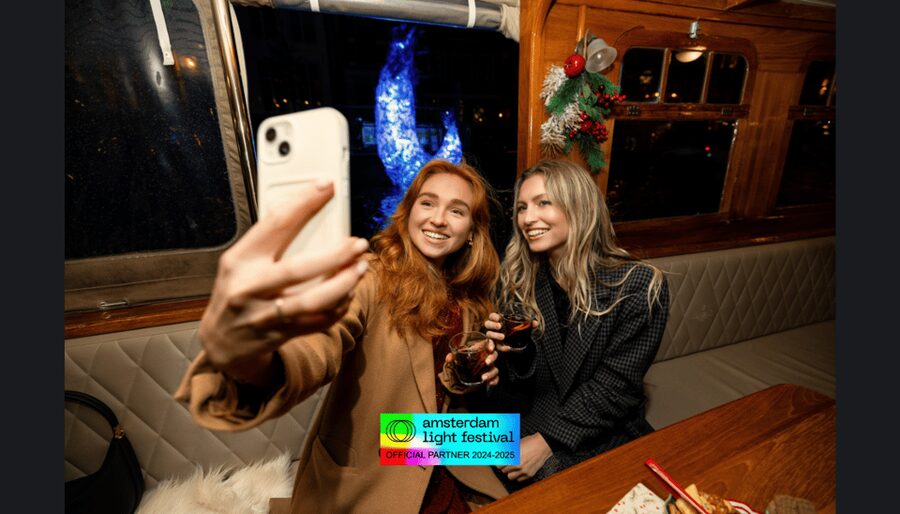 Amsterdam: Light Festival Heated Cruise w/ Drinks & Snacks - Herengracht and the grand canal belt