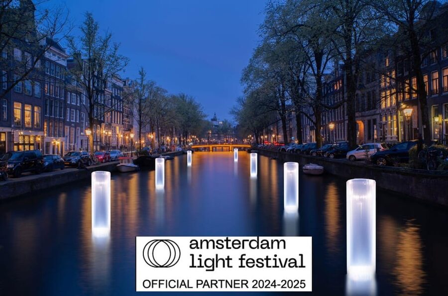 Amsterdam Light Festival Live Commentary & Optional Drinks - Why the Amsterdam Light Festival works from a boat