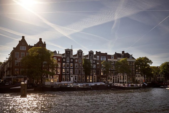 Amsterdam Light Festival: Saloon Boat Cruise + Hot Drinks & Bite - Is $26.54 good value?