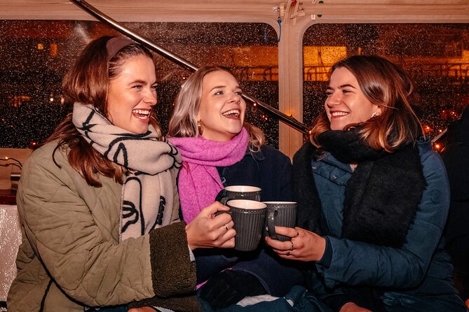 Amsterdam: Light Festival Shared Boat with unlimited drinks - Is $43.37 a fair price?