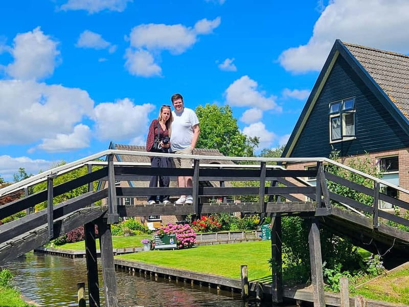 Amsterdam: Live GuideD Giethoorn Boat Tour & Cheese Platter - The cheese platter and what it means for lunch