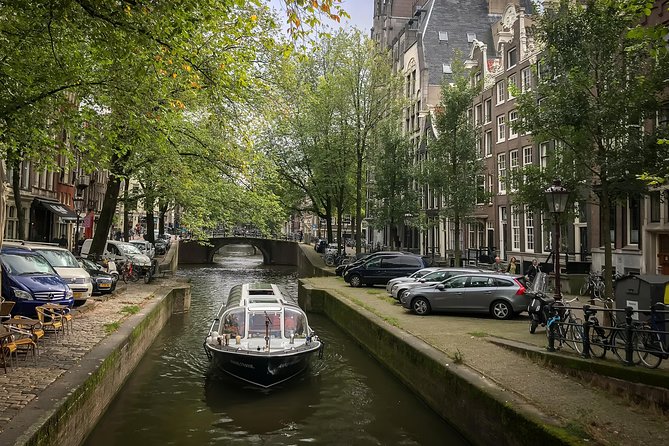 Amsterdam Live Guided Sightseeing Canal Cruise - Magere Brug and the Amstel ending
