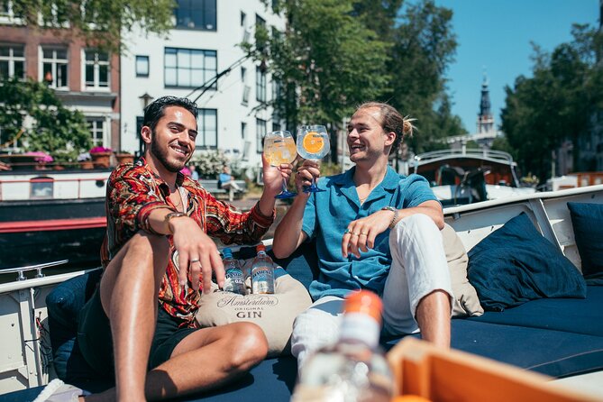 Amsterdam: Luxury Boat Cruise Unlimited Cocktails, Beers & Wines - What the one-hour route gives you