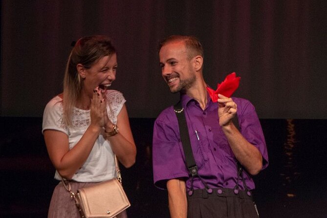 Amsterdam Magic Show: Things That Make You Go Huh - Who will enjoy this show most?