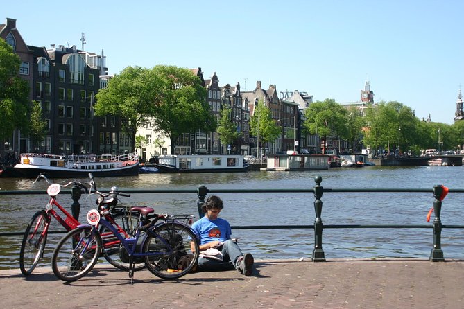 Amsterdam: Multiple-Day Bike Rental - Why Amsterdam works so well by bicycle