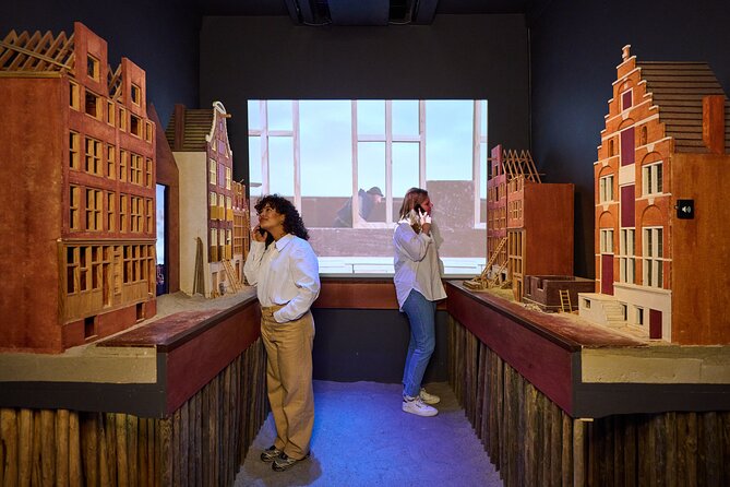 Amsterdam Museum of the Canals Admission Ticket with Audiotour - Period Rooms, Garden, and Changing Exhibitions