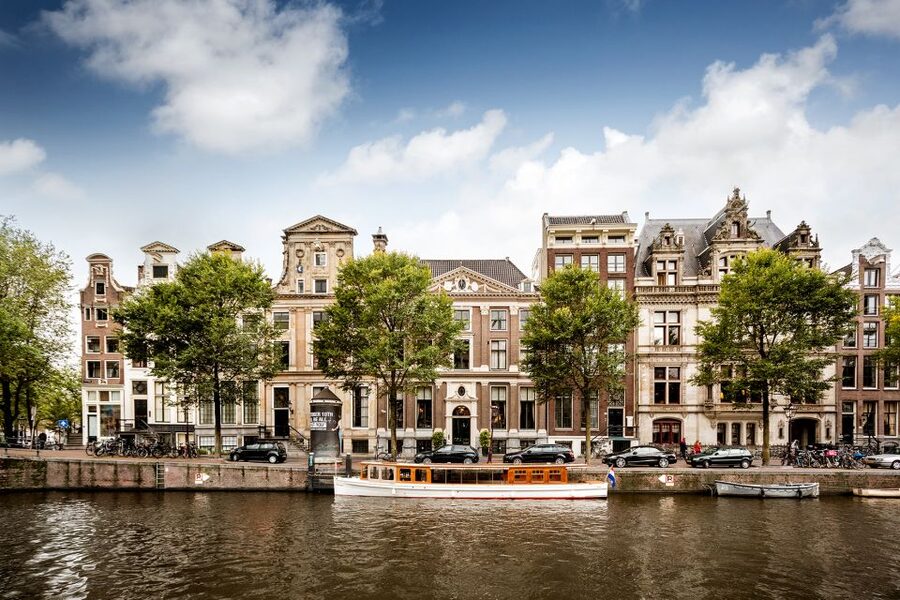 Amsterdam: Museum of the Canals Ticket with Audio Guide - Following Amsterdam’s canal story through multimedia