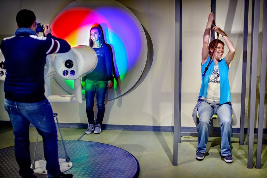 Amsterdam: NEMO Science Museum Ticket - Bridges, dams, illusions, and the pleasure of getting it wrong