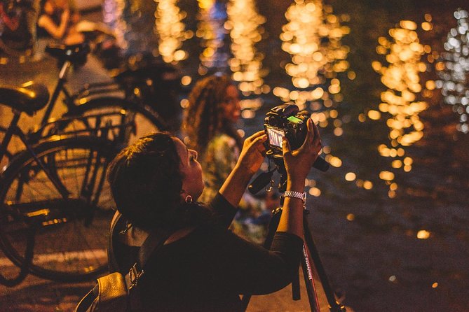 Amsterdam Night Photography Workshop with a Professional - Borrowed equipment and the tripod advantage