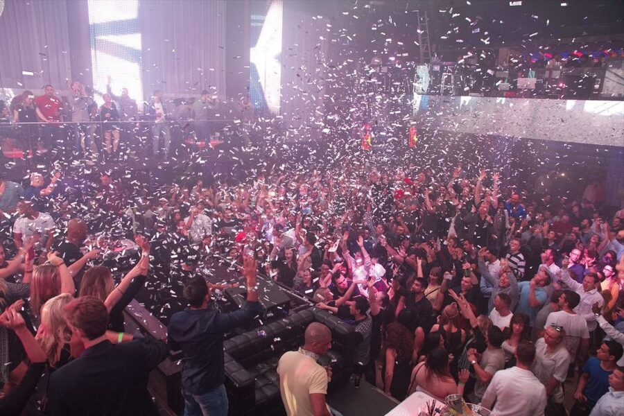 Amsterdam: Nightlife Scene 1, 2, or 3-7 Day Ticket - A practical two-day plan
