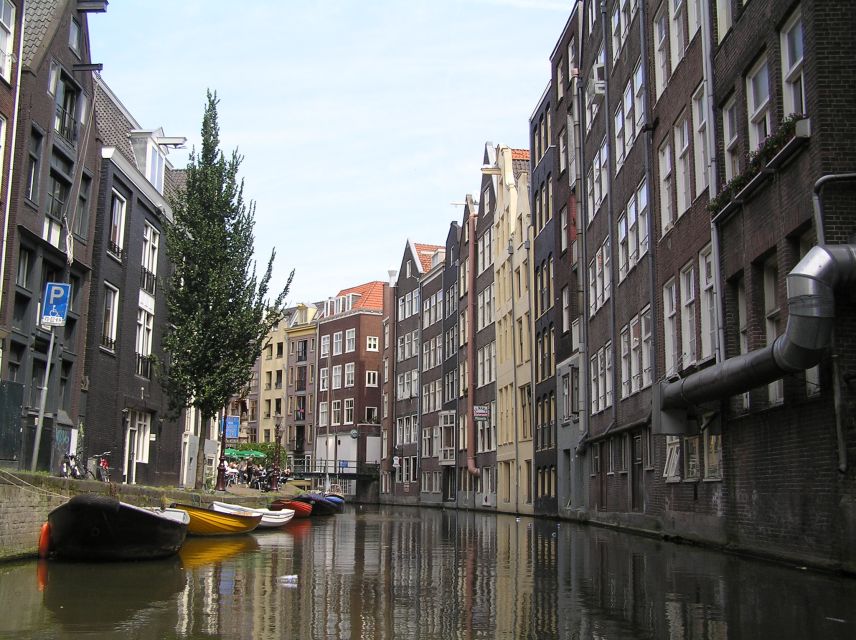 Amsterdam Old City Private Walking Tour - Chinatown, Nieuwmarkt, and the former Jewish District
