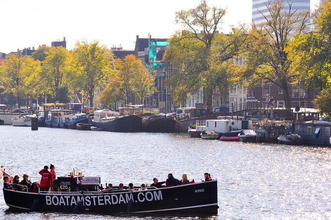 Amsterdam Open Boat Cruise in Old City Centre with Drinks Options - Meeting the boat near the Hermitage Museum