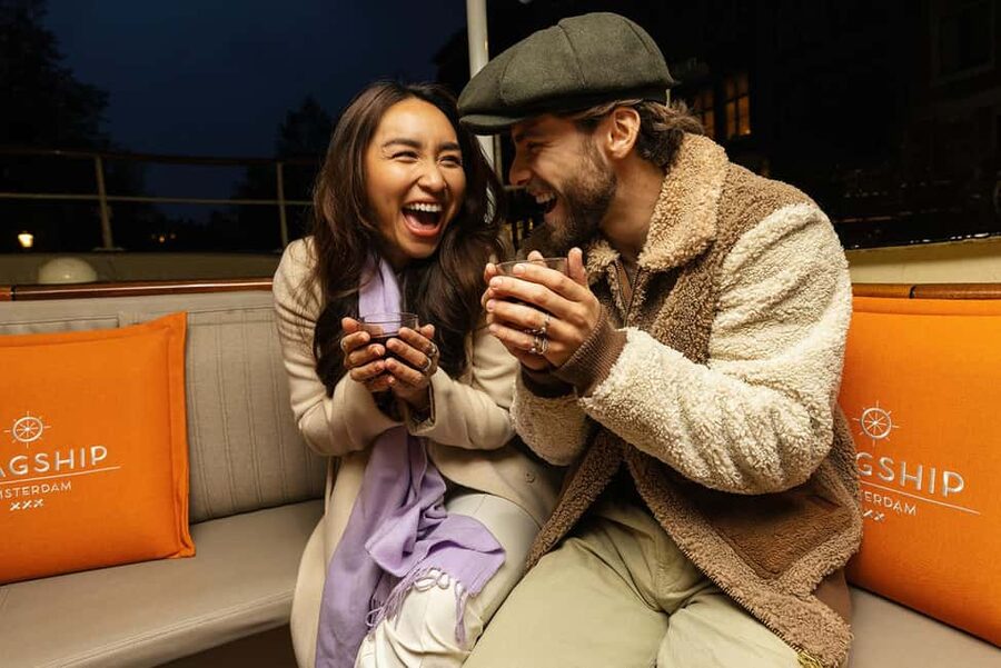 Amsterdam: Open Boat Cruise option Unlimited Drinks & Bite - The guides make or break the hour