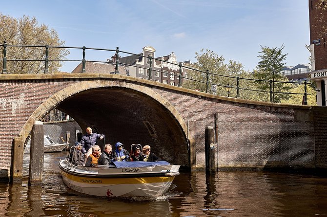 Amsterdam Open Boat Tour with Local Guide - How the $27.21 price works as value
