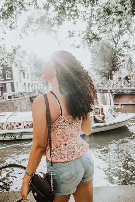 Amsterdam: Particular Photo Session - What the photographer adds
