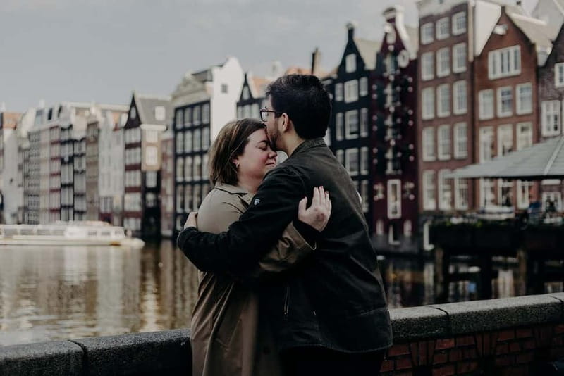 Amsterdam: Particular Photo Session - Should you book the Amsterdam photo session?