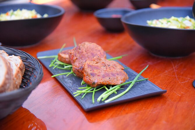 Amsterdam Private BBQ and Drinks Cruise With Onboard Chef - What the onboard chef adds