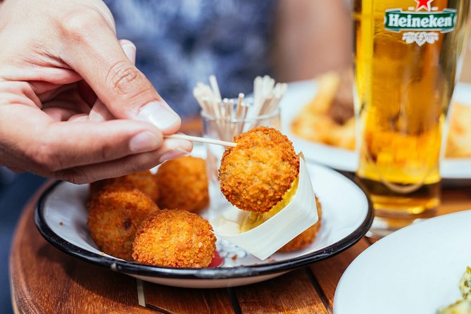 Amsterdam Private Culinary Kickstart Tour - Who should book this Amsterdam food experience?