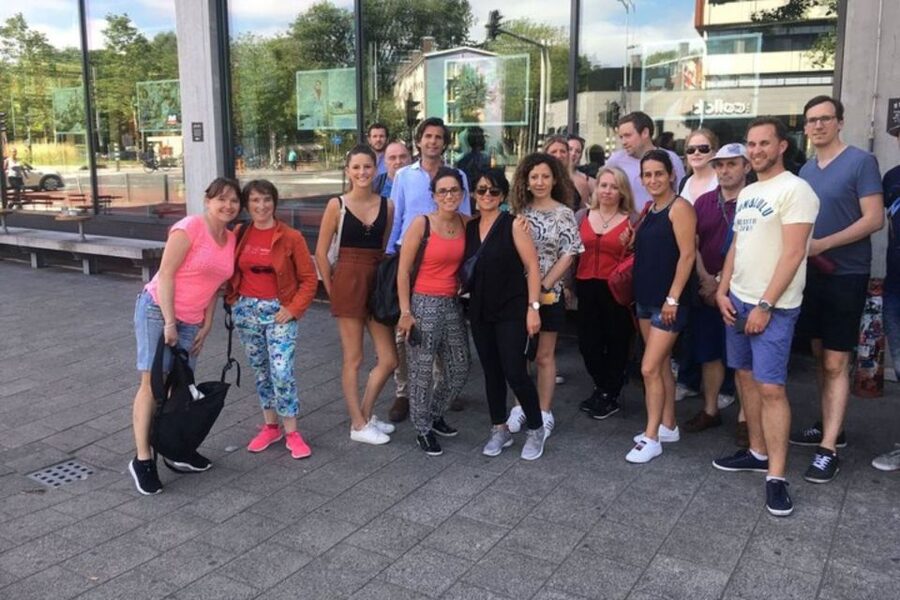 Amsterdam: Private custom tour with a local guide - A private way to get your bearings in Amsterdam